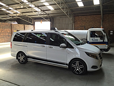 White V-Class Gal